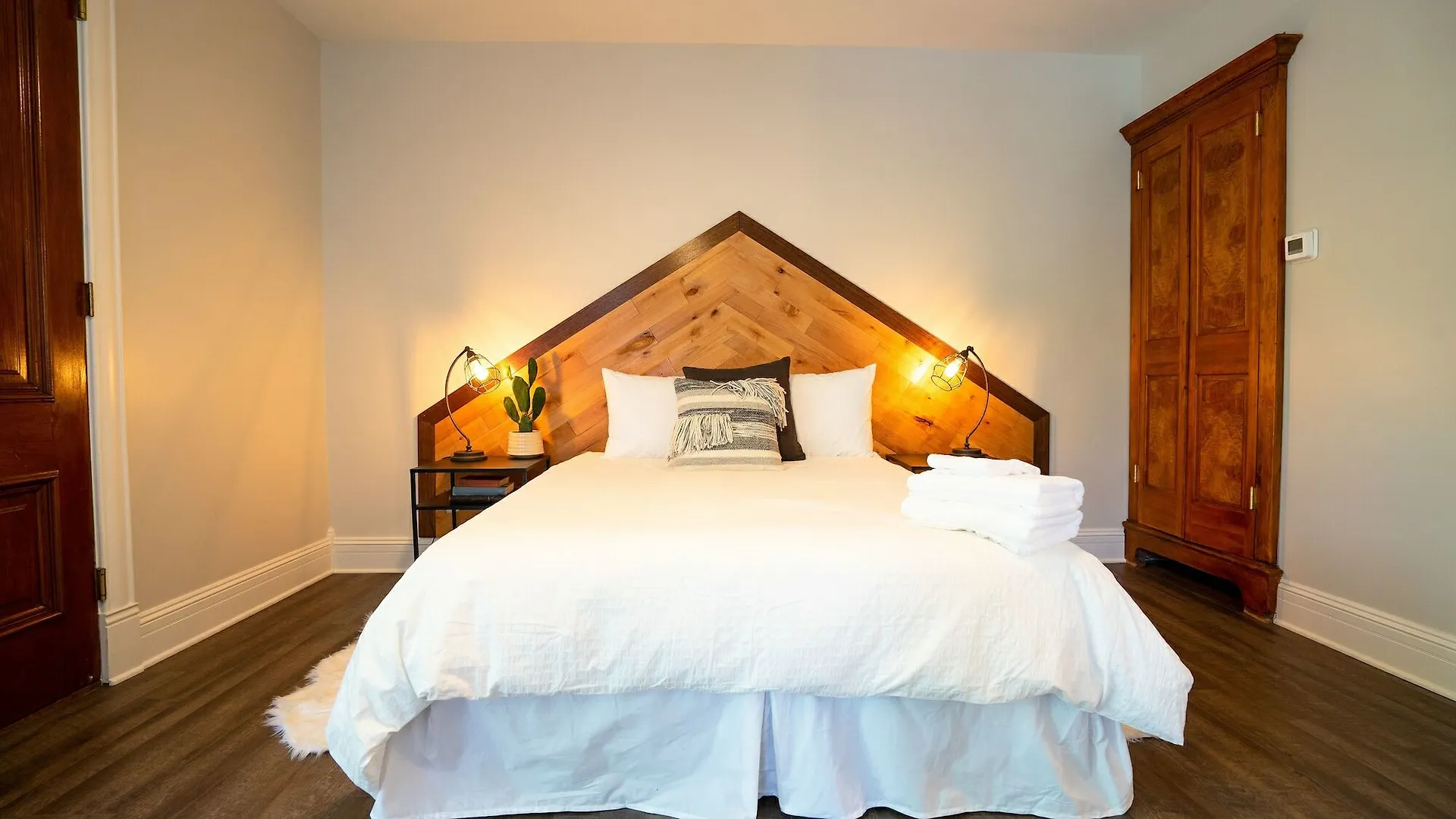 The Curtis Park Club Hotel Denver